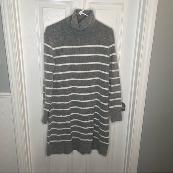 J. Crew Relaxed Striped Sweater Dress Oversized S - Picture 2 of 12